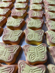 Butterfly bath bomb