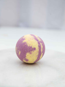 Vanilla Cream Bath Bomb